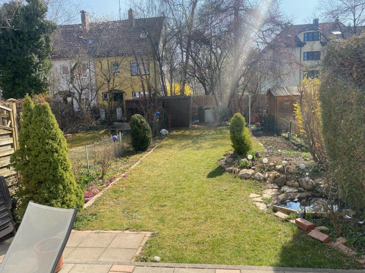 Gemuetliche Privatzimmer Mit Geteiltem Bad, Kueche Und Garten Münih Dış mekan fotoğraf